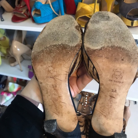 Manolo Blahnik pony hair heels - Picture 5 of 5